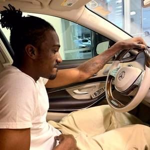 Meet your Posher, Ty